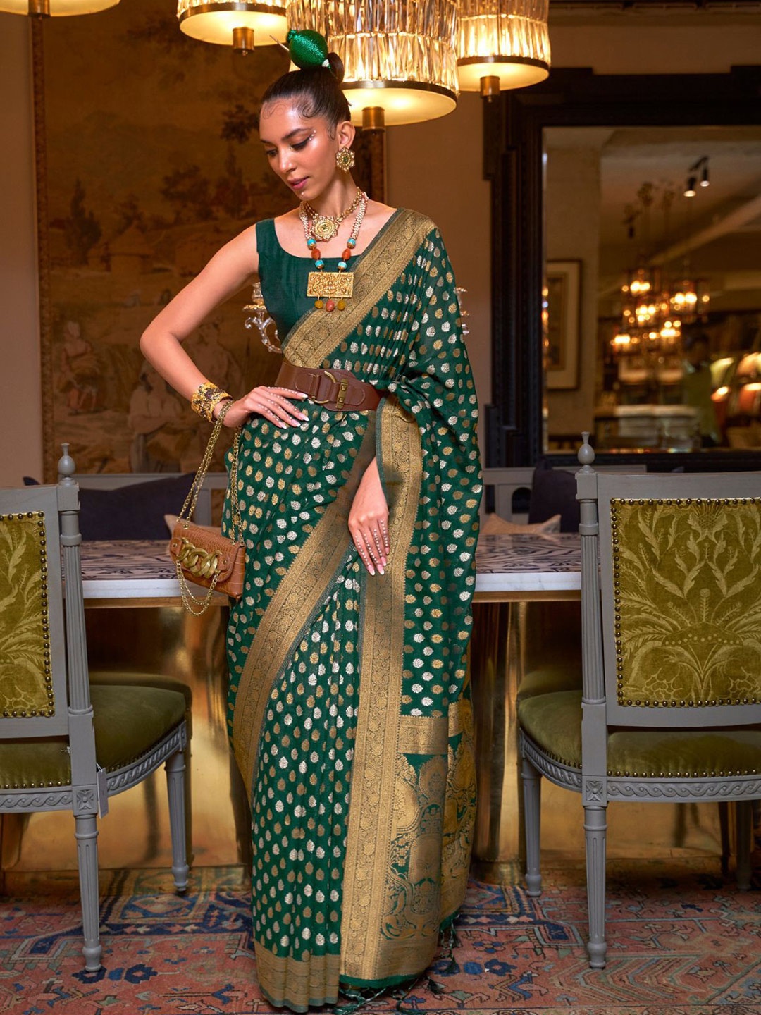 

ODETTE Woven Design Zari Saree, Green