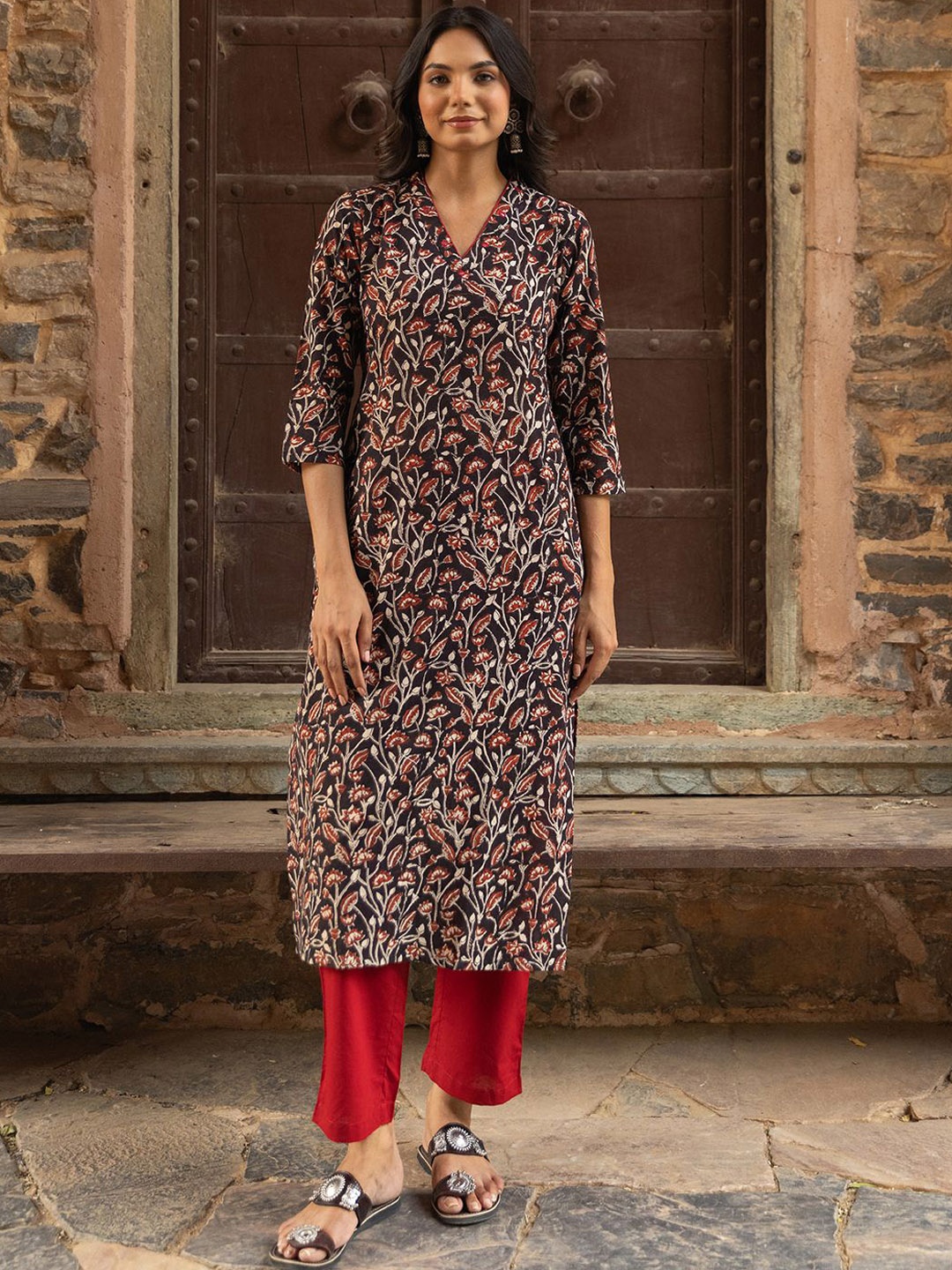 

The Ethnic Label Women Block Printed Kurta, Black