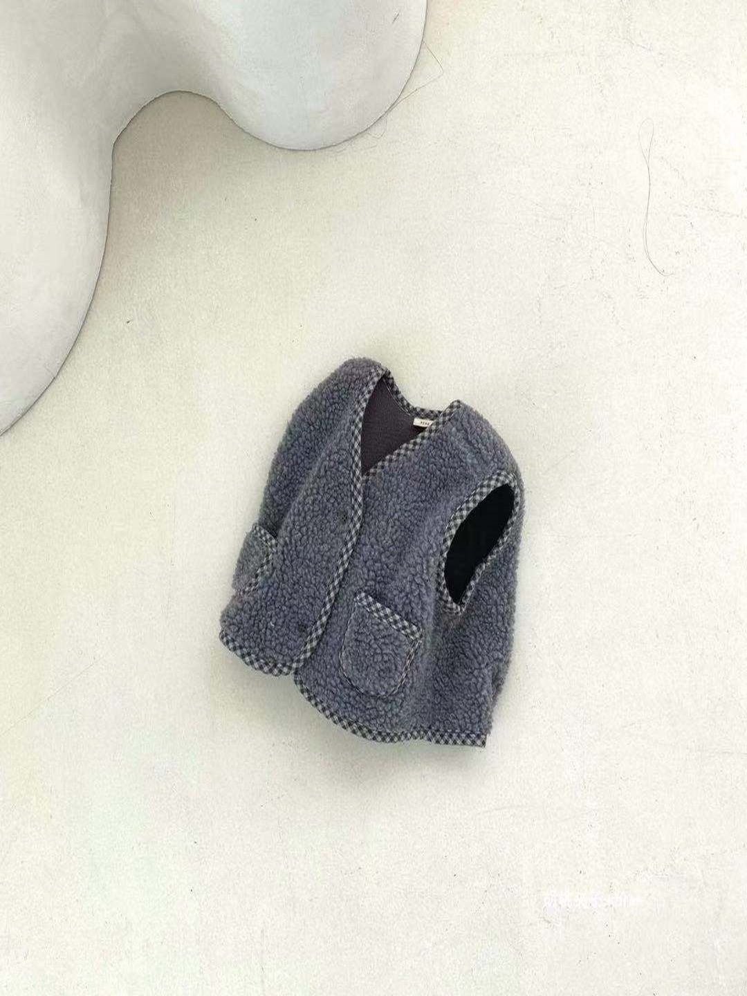 

Xsole Kids Regular Fit Sleeveless Winter Coat, Grey