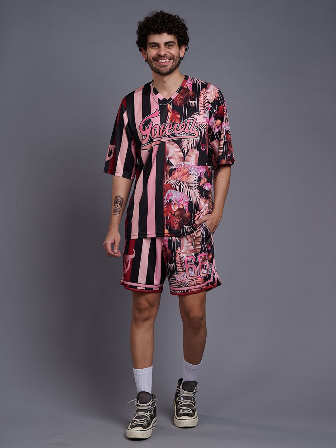 

GO DEVIL Floral Printed T-Shirt & Shorts, Black