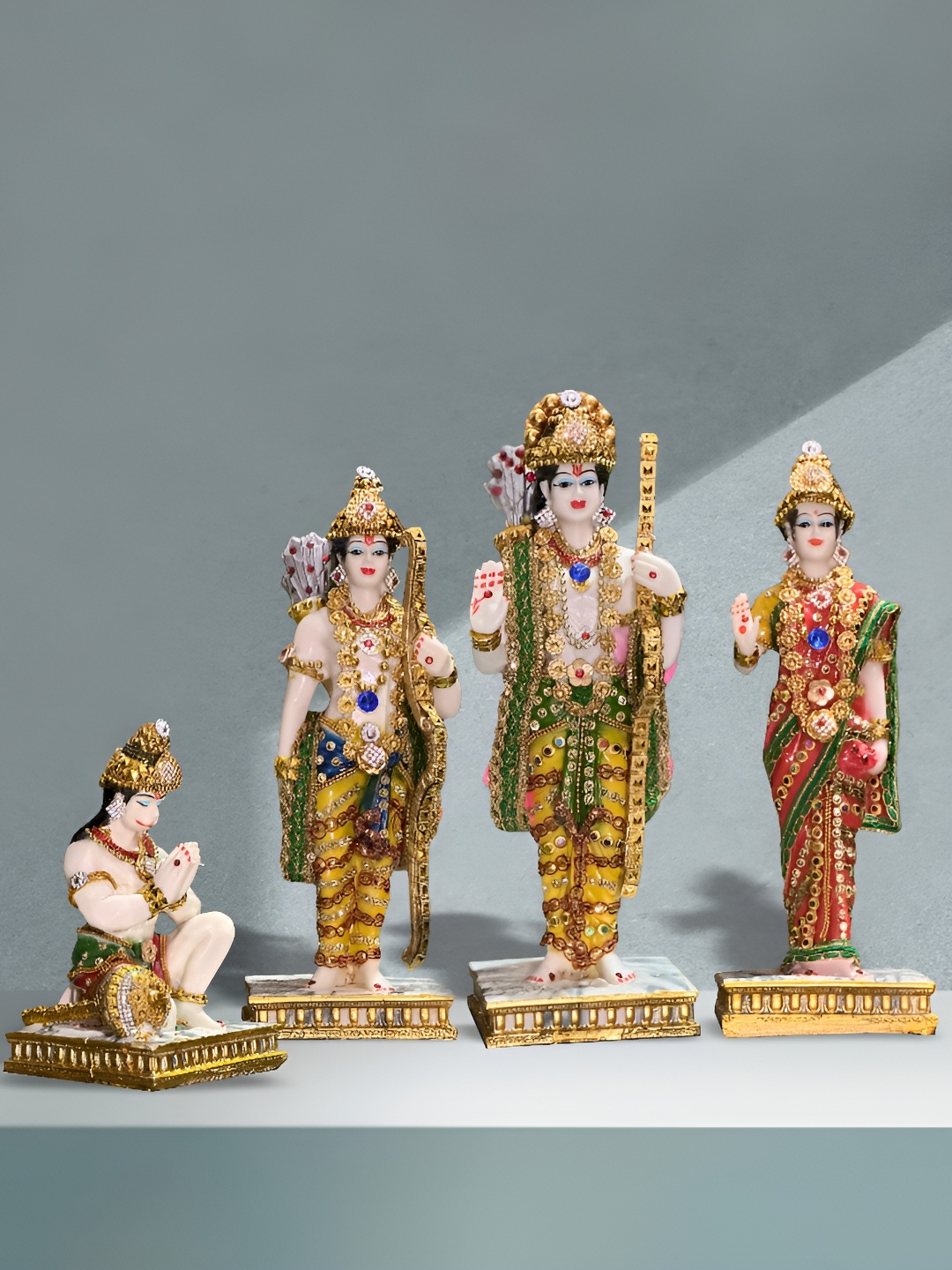 

Craft N Decor White Religious Idol Showpiece