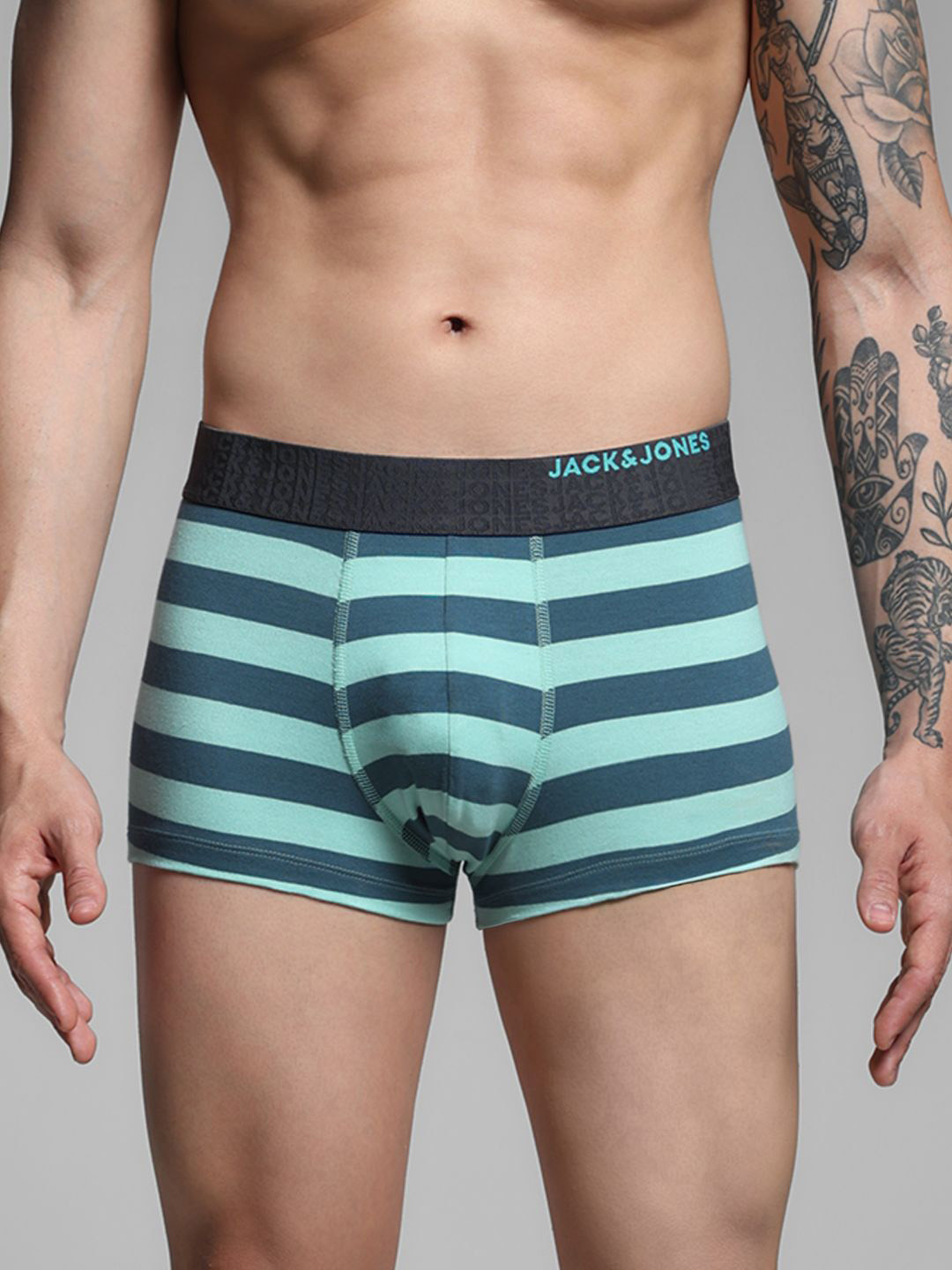

Jack & Jones Men Striped Mid-Rise Trunk 9013165001, Blue