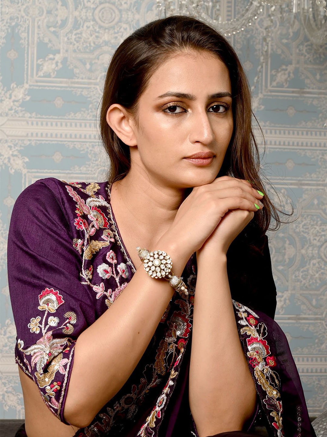 

Odette Gold Plated Kundan Studded Bracelet