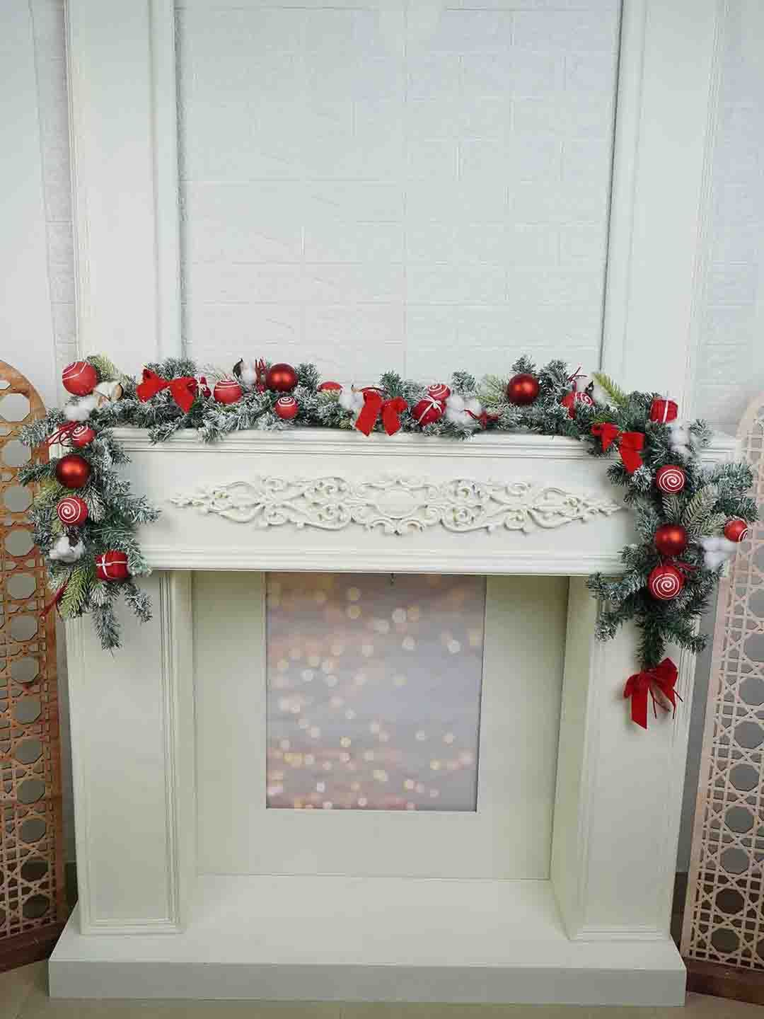 

Little Surprise Box LLP Red Christmas Garland With Bows Gift Boxes Cotton Flower Fillers