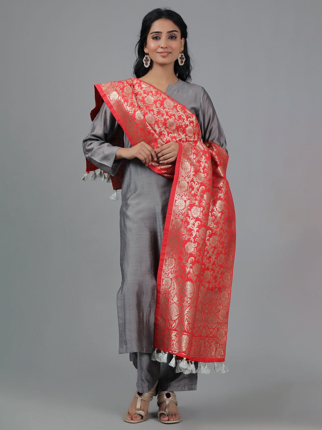 

TJORI Woven Design Dupatta, Red