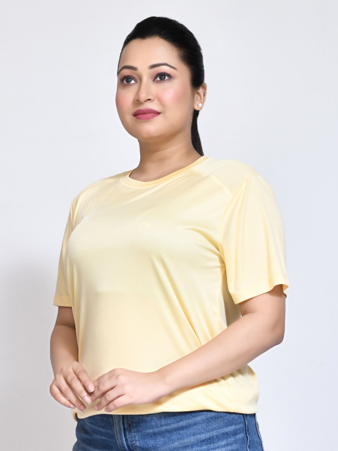 

RAPL Women V-Neck Extended Sleeves Pockets T-shirt, Cream