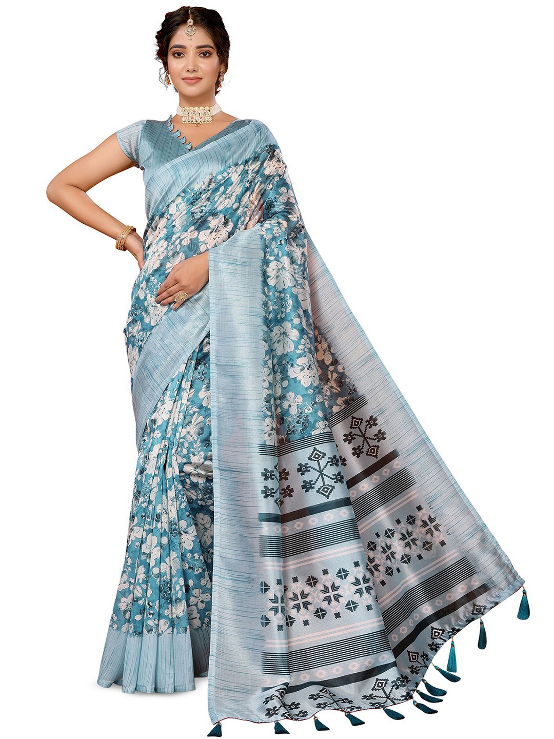 

KALINI Floral Printed Saree With Blouse Piece, Blue