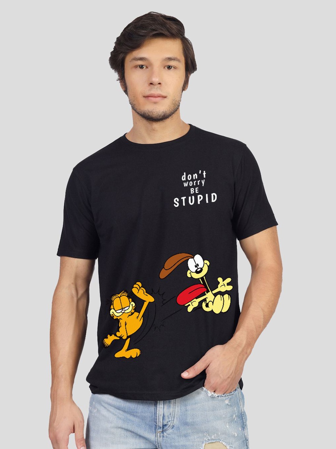 

Greylongg Men Graphic Printed Round Neck Cotton Garfield T-shirt, Black