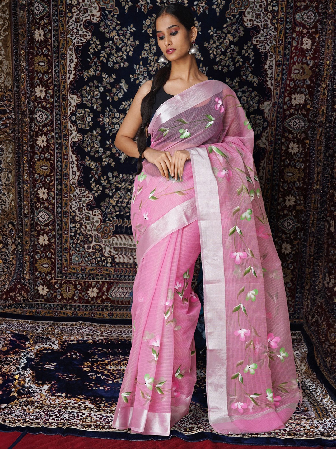 

Unnati Silks Women Floral Embroidered Zari Kota Saree, Pink