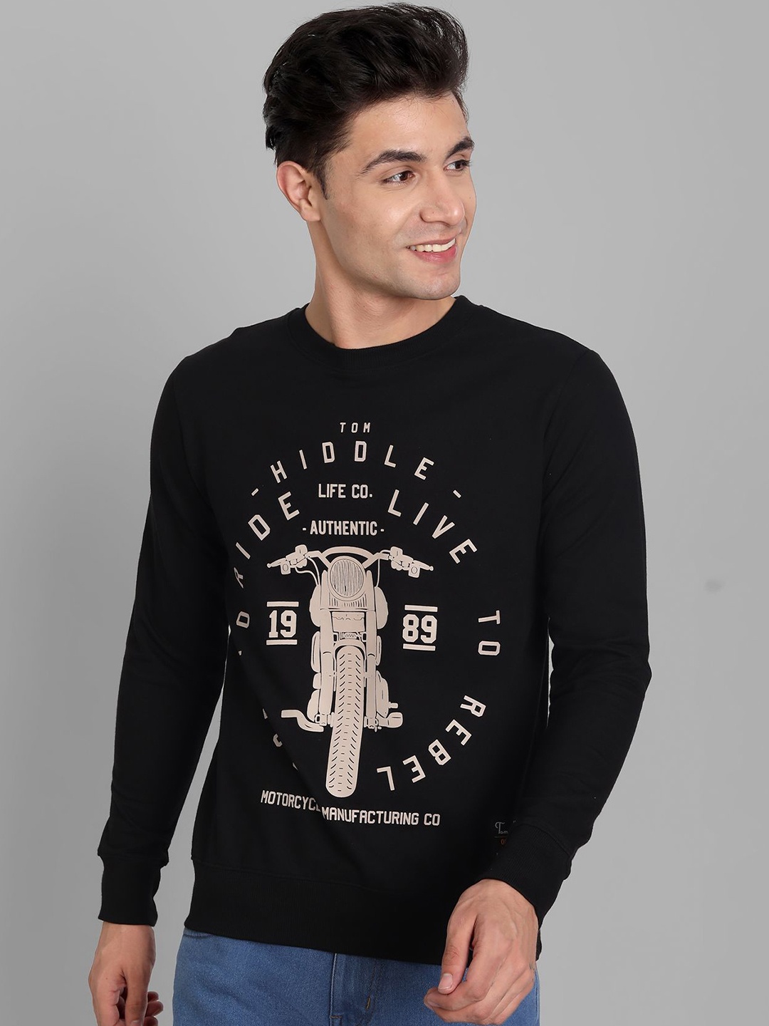 

TOMHIDDLE Men Printed Pure Cotton Sweatshirt, Black