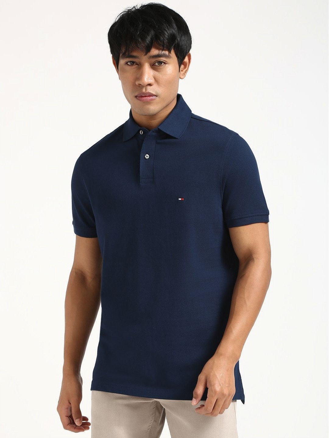 

Tommy Hilfiger Men Solid Polo Collar Cotton T-shirt, Navy blue