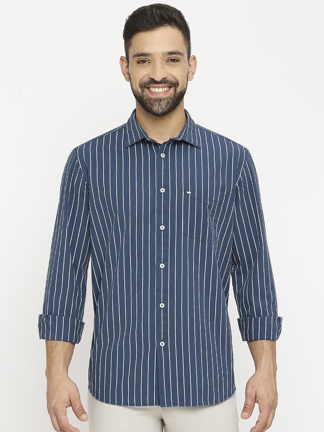 

Basics Men Slim Fit Opaque Striped Casual Shirt, Blue