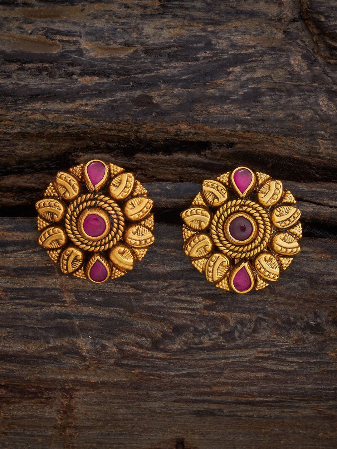 

Kushal's Fashion Jewellery Gold-Plated Floral Stone Studded Temple Studs