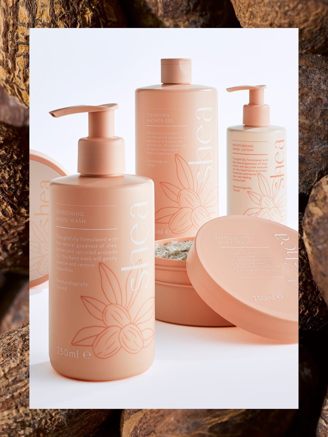 

Marks & Spencer Shea Shower Gel Removes Impurities - 500 ml, Brown