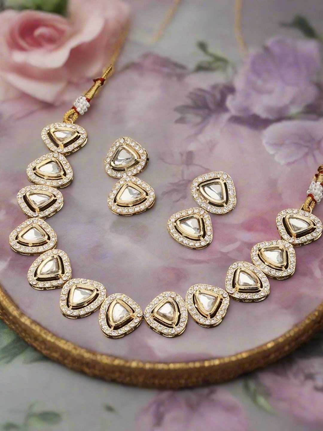 

Jazz and Sizzle Gold-Plated Kundan-Studded & Beaded Jewellery Set