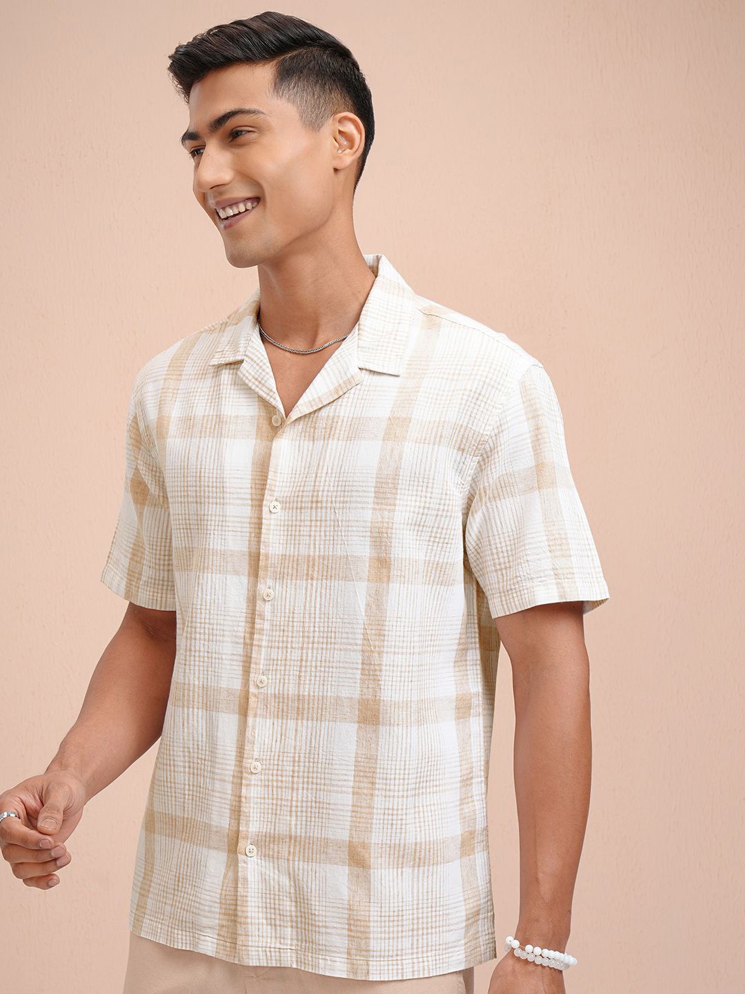 

HIGHLANDER Men Opaque Checked Casual Shirt, Beige