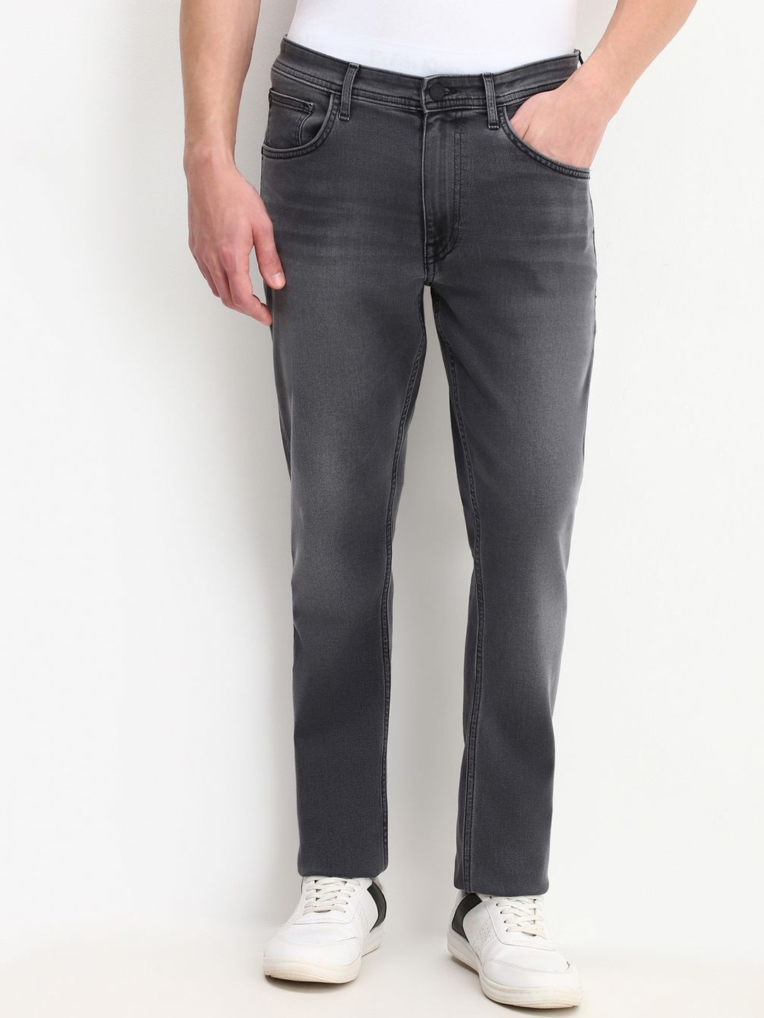 

Allen Solly Men Mid-Rise Relaxed Fit Light Fade Jeans, Grey