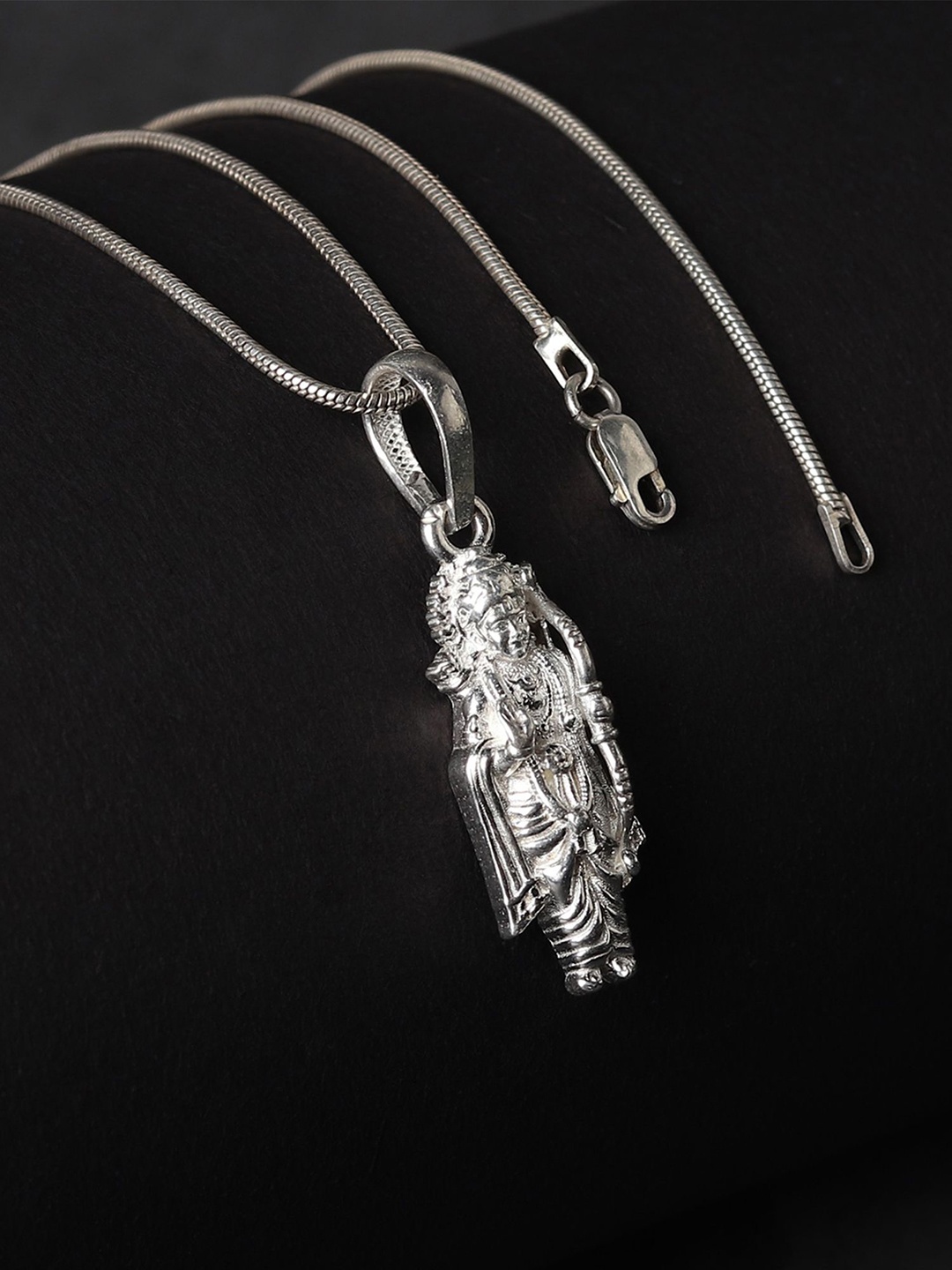 

AKSHAT SAPPHIRE Contemporary Pendants, Silver