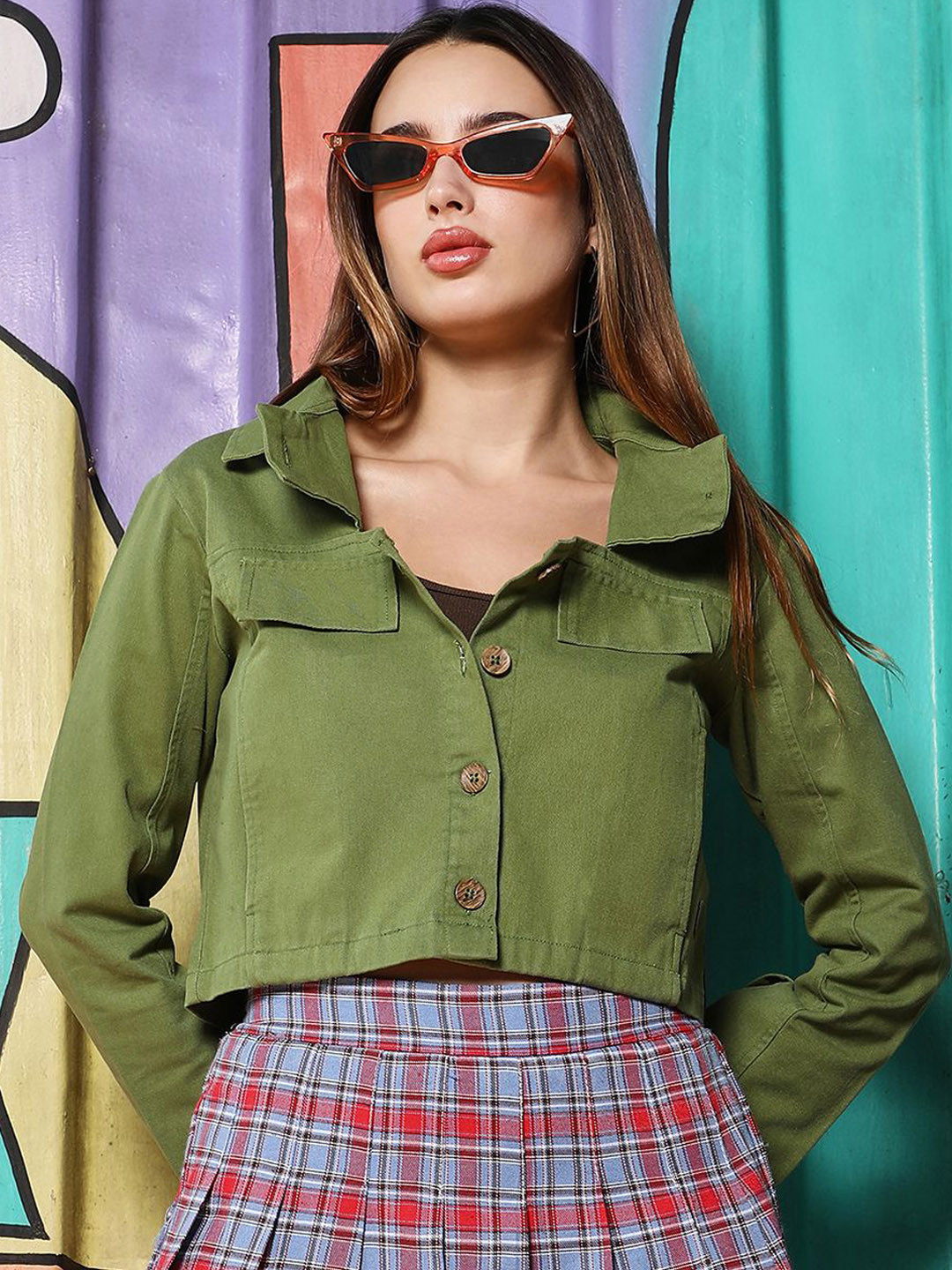 

Campus Sutra Women Lightweight Bomber Jacket, Green