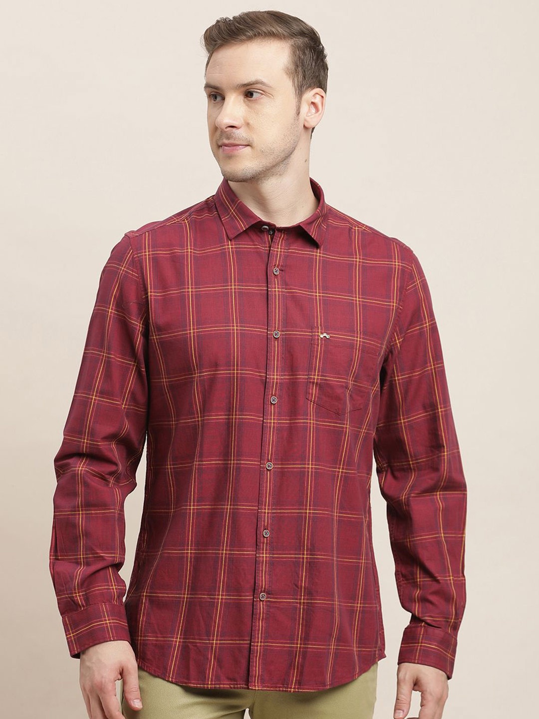 

Turtle Men Relaxed Slim Fit Tartan Checks Opaque Checked Casual Shirt, Red