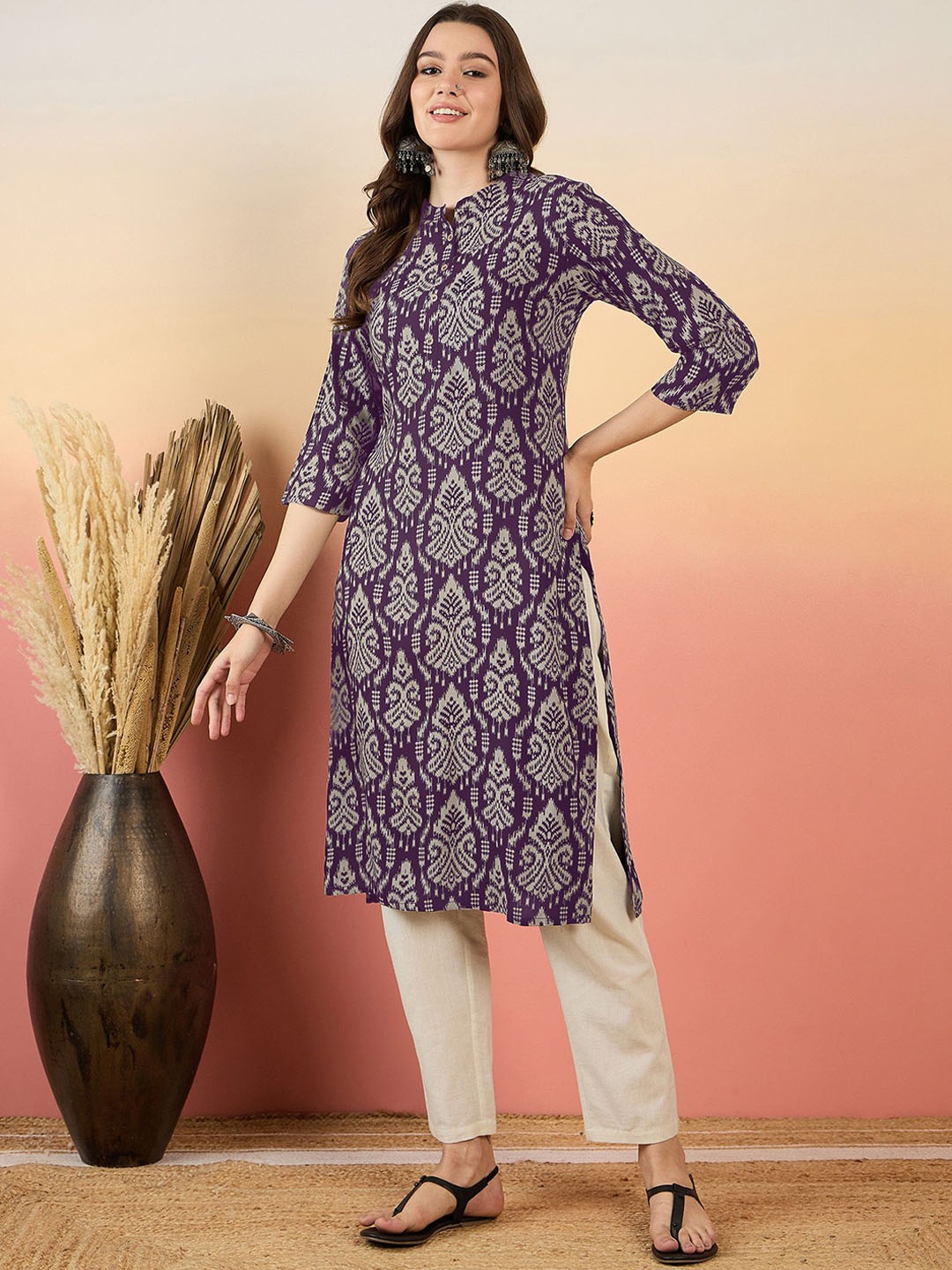 

Anouk Women Quirky Printed Kurta, Purple