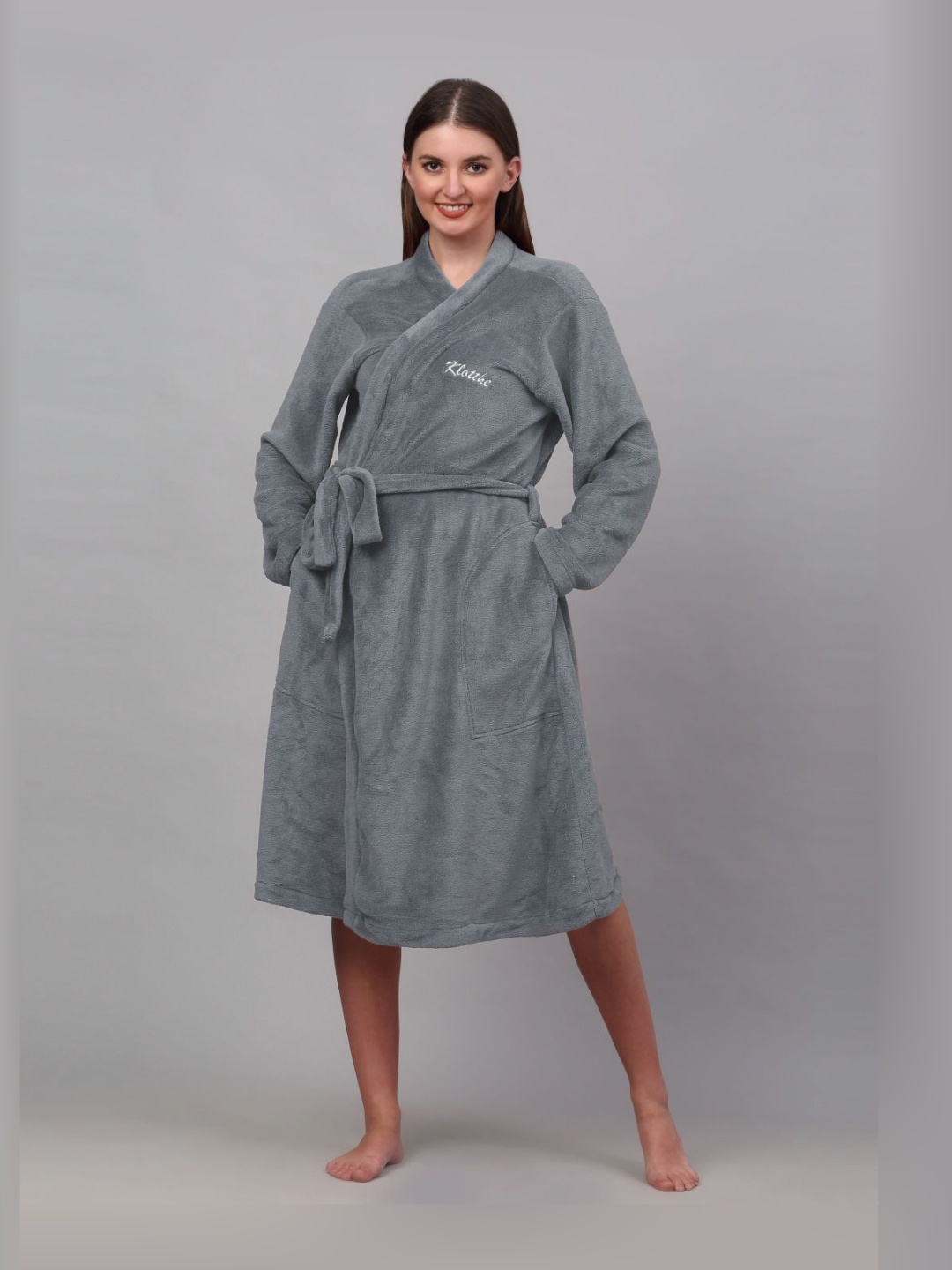 

KLOTTHE Grey Woollen Bath Robe With Belt