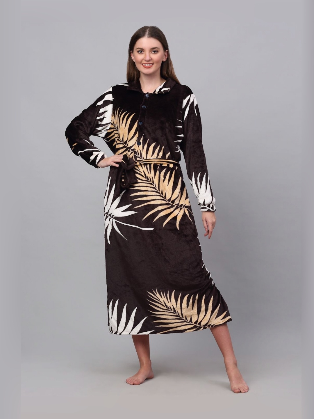 

KLOTTHE Brown & Beige Floral Printed Woollen Bath Robe With Belt