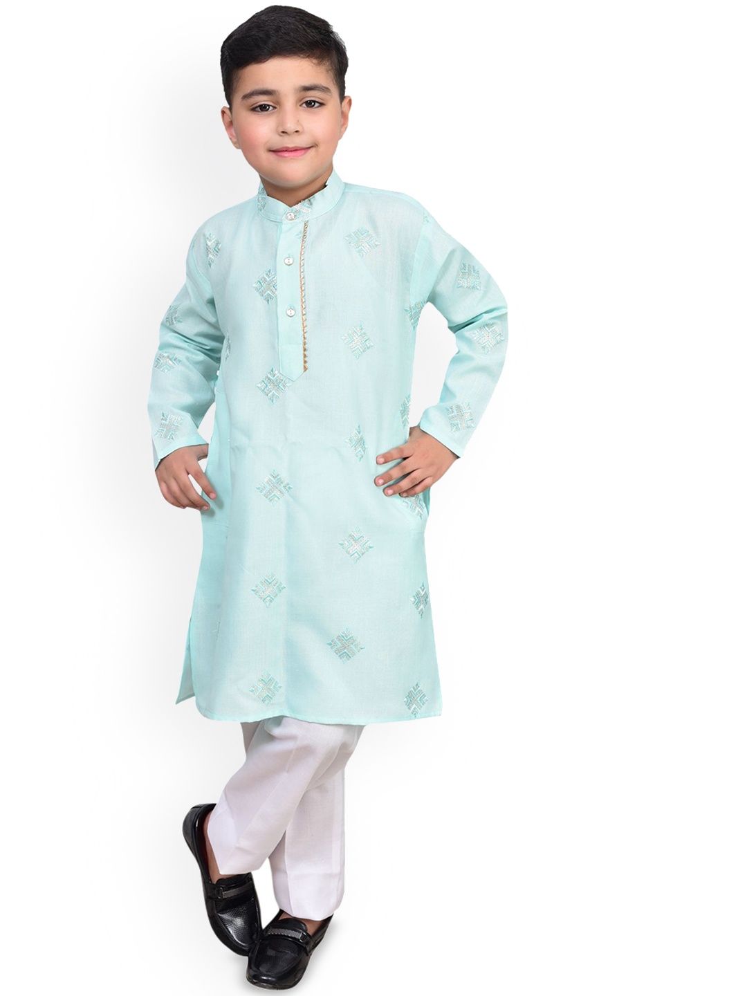 

Little Needle Boys Embroidered Regular Kurta with Trousers, Turquoise blue