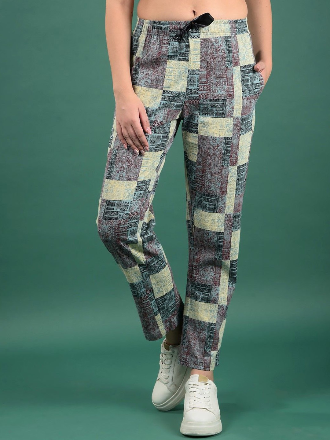 

Dollar Missy Women Printed Relaxed Fit Pure Cotton Trouser, Green