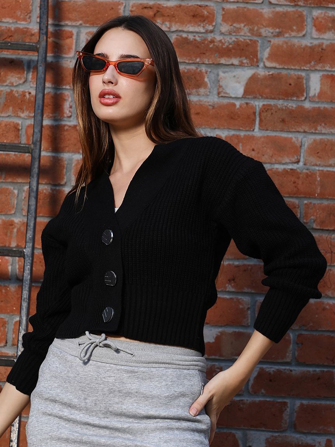 

Campus Sutra Women V-Neck Ribbed Crop Cardigan, Black