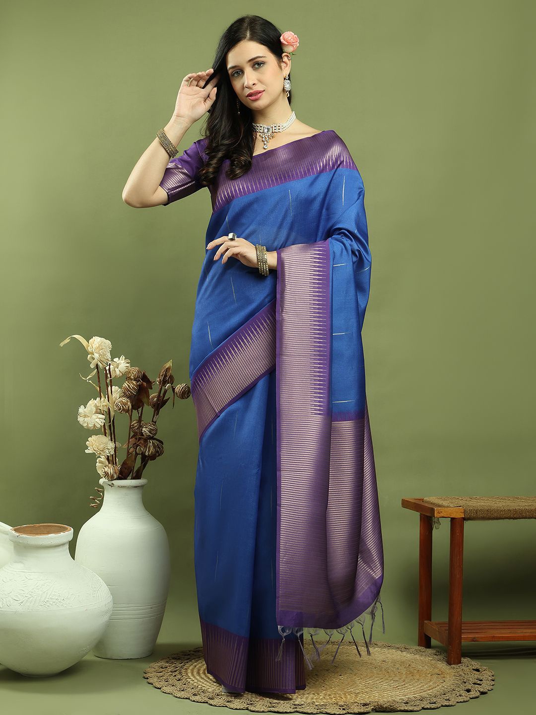 

Stylee LIFESTYLE Woven Design Zari Saree, Blue