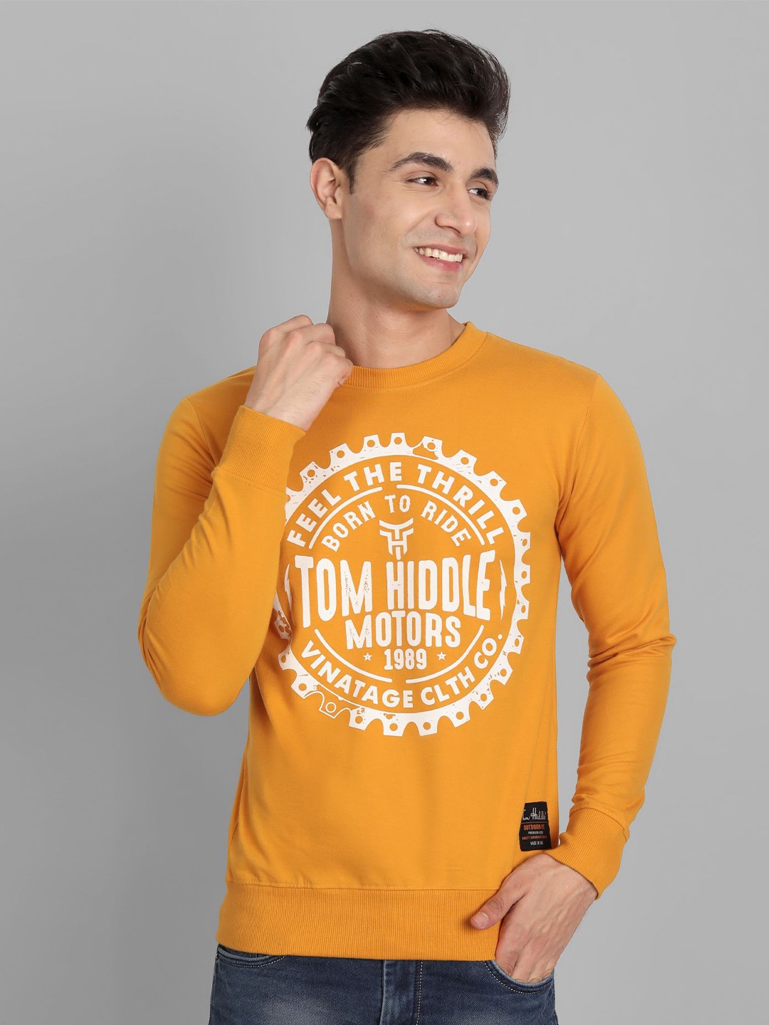 

TOMHIDDLE Men Printed Long Sleeves Pullover Sweatshirt, Mustard
