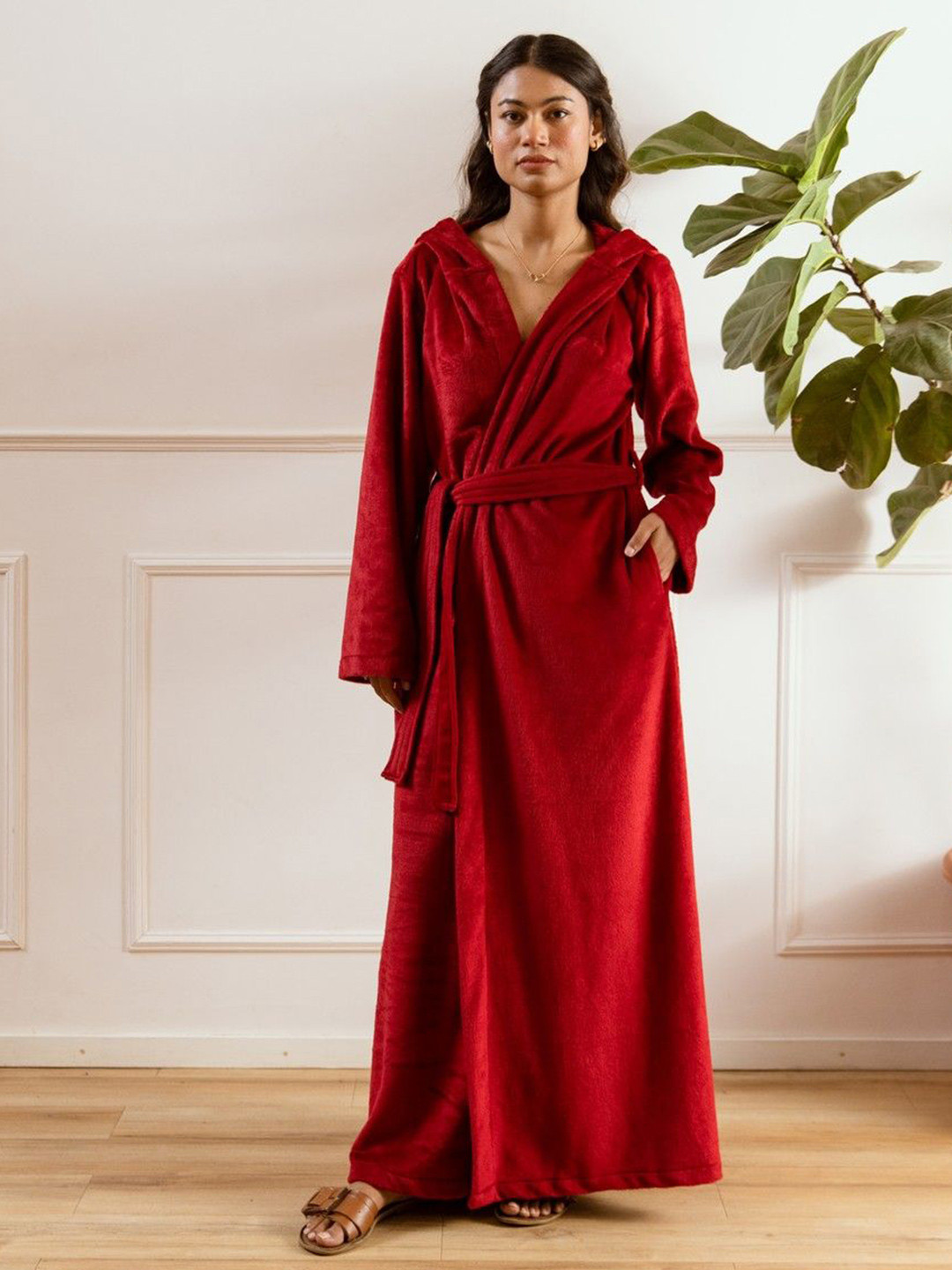 

FEATHERS CLOSET Women V-Neck Sweat Nightdress, Maroon