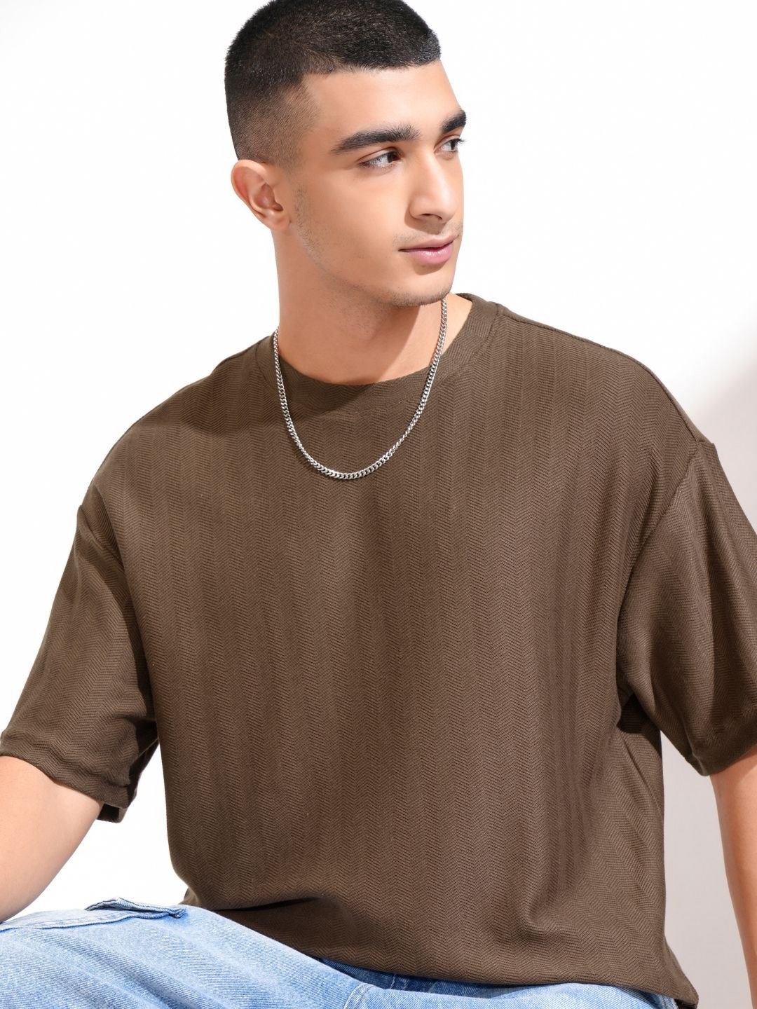 

HIGHLANDER Men Drop-Shoulder Sleeves T-shirt, Brown