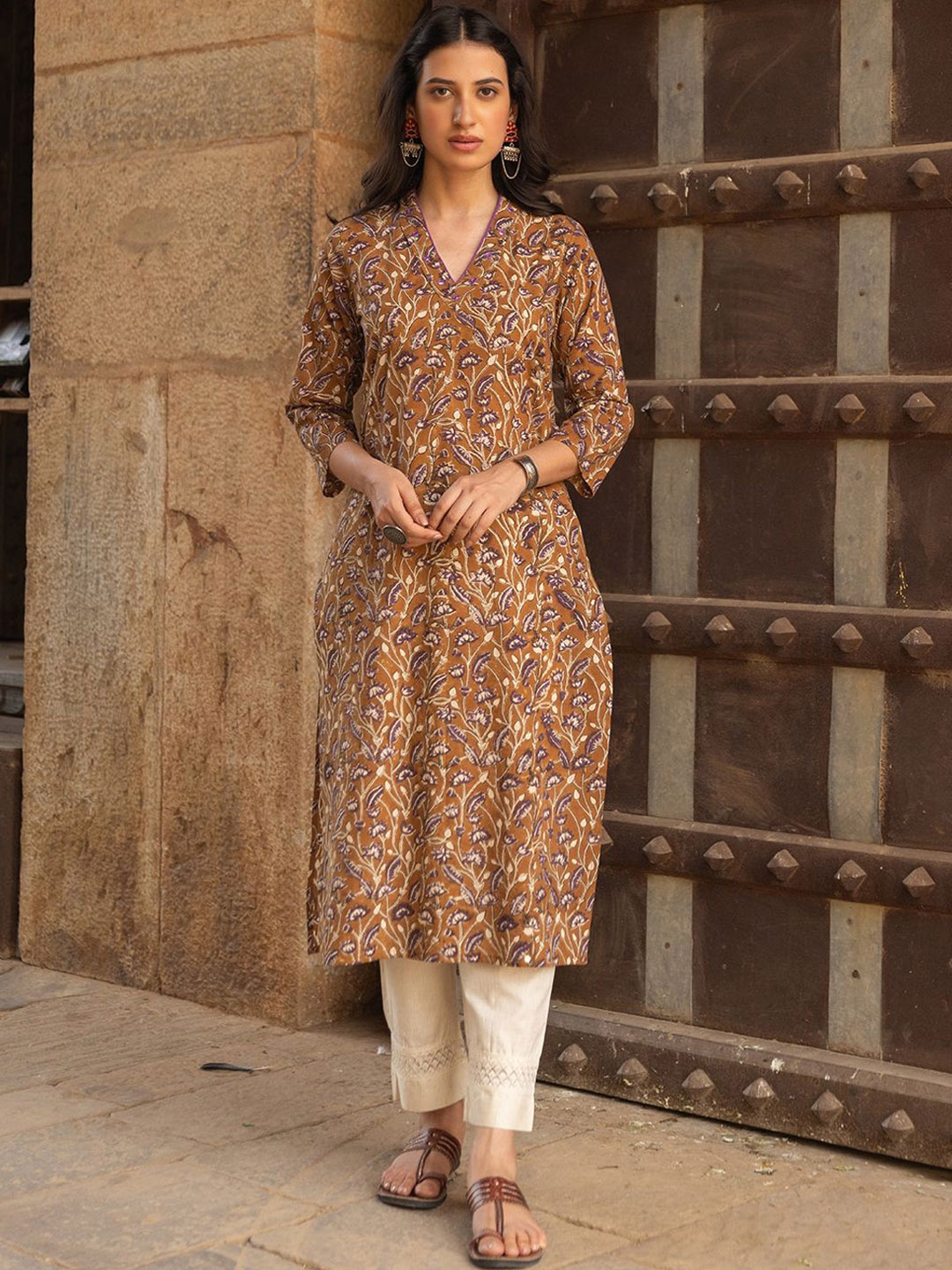 

The Ethnic Label Women Block Printed Kurta, Brown