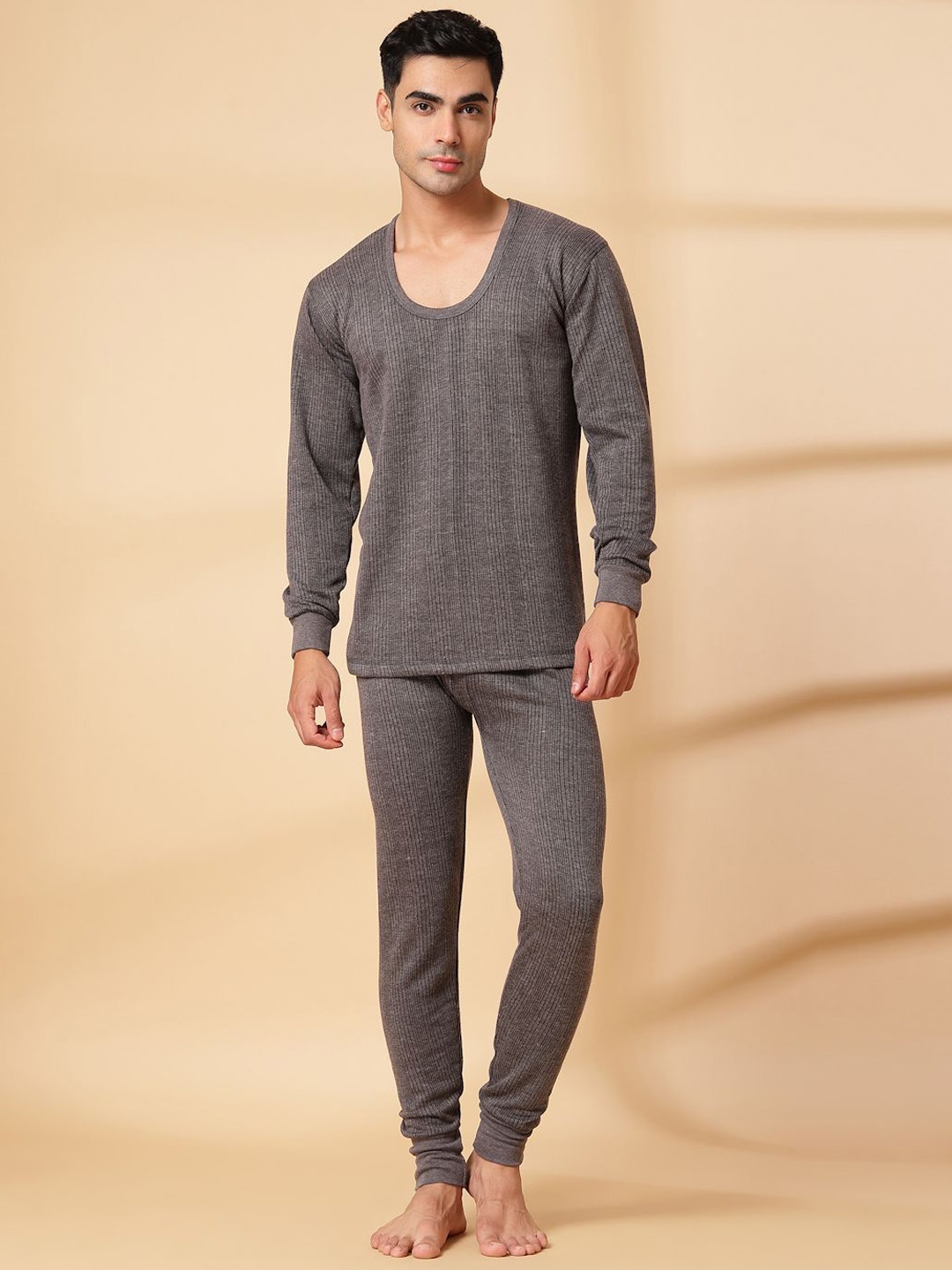 

UZARUS Men Roung Neck Thermal Long Sleeves T-shirt with Bottom Set, Grey