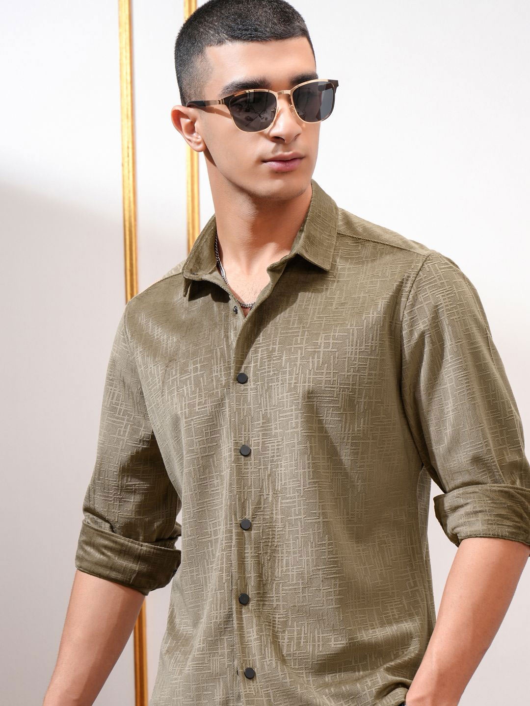 

HIGHLANDER Men Slim Fit Opaque Casual Shirt, Khaki