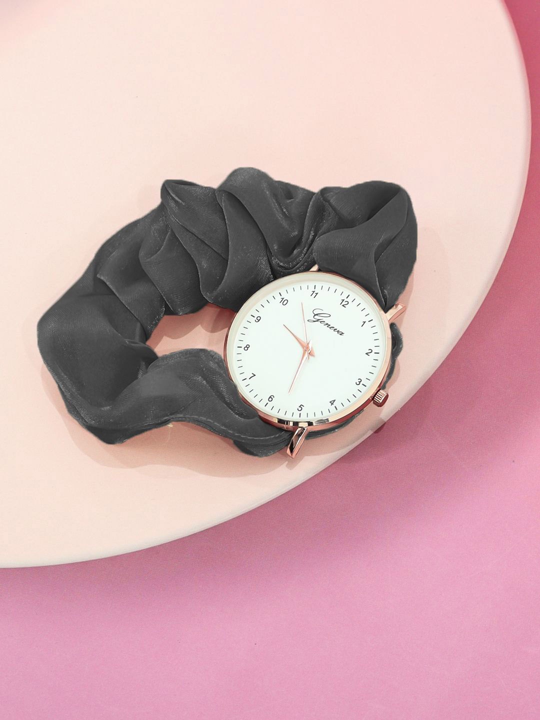 

Krelin Women Dial & Bracelet Style Straps Analogue Scrunchie Watch D1-BLK-A1, White