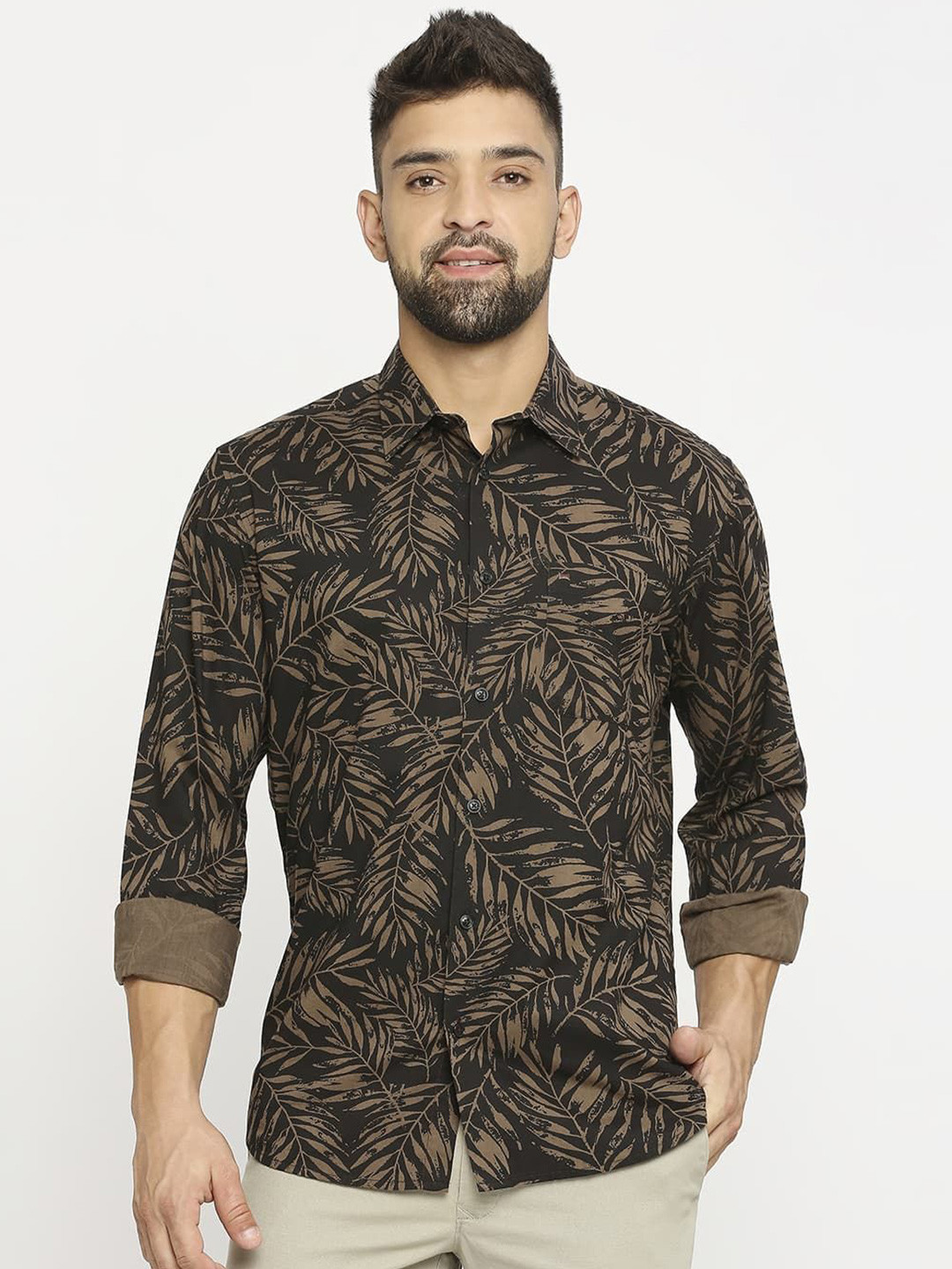 

Basics Men Slim Fit Opaque Printed Casual Shirt, Olive
