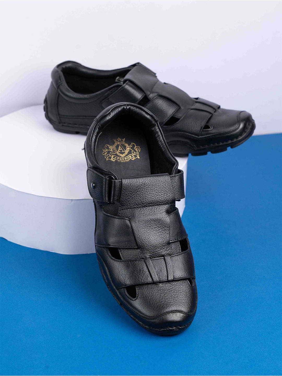 

ATESBER by Inc.5 Men Leather Fisherman Sandals, Black