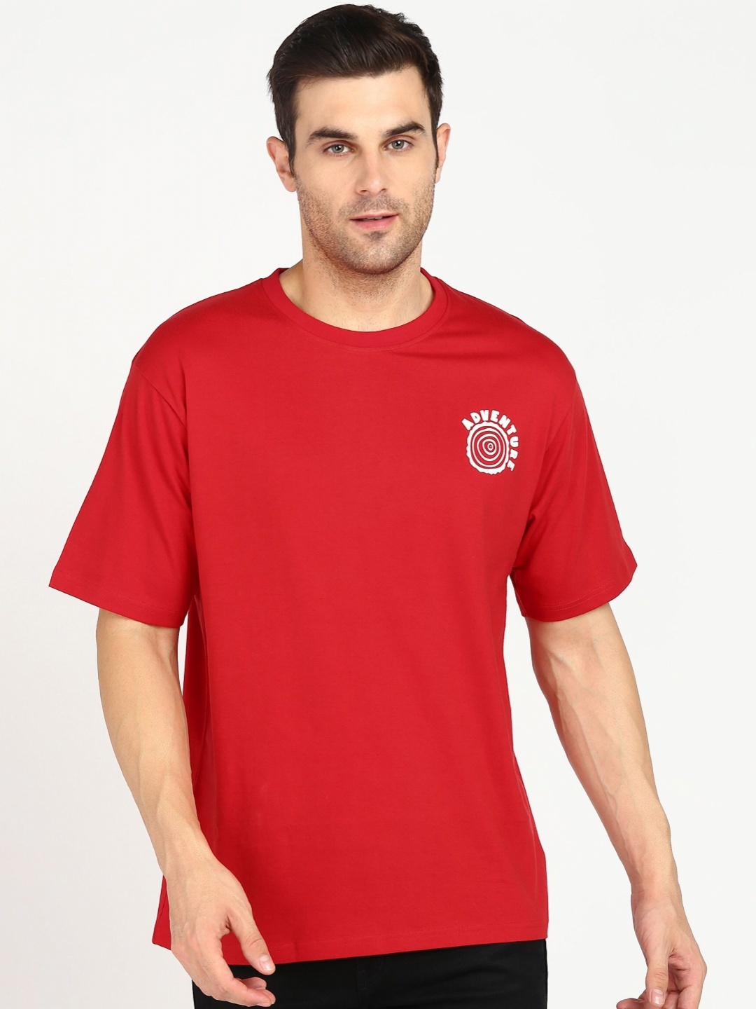 

Provogue Men Printed Applique Boxy T-shirt, Red