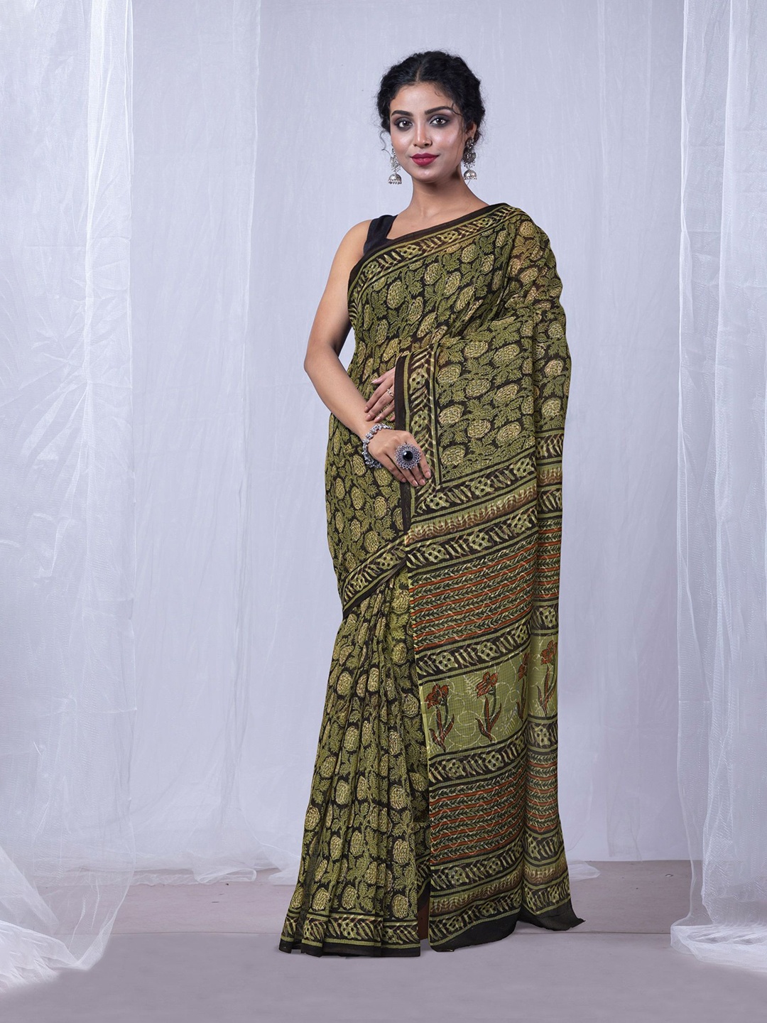 

Unnati Silks Ethnic Motifs Printed Handloom Kota Saree, Green