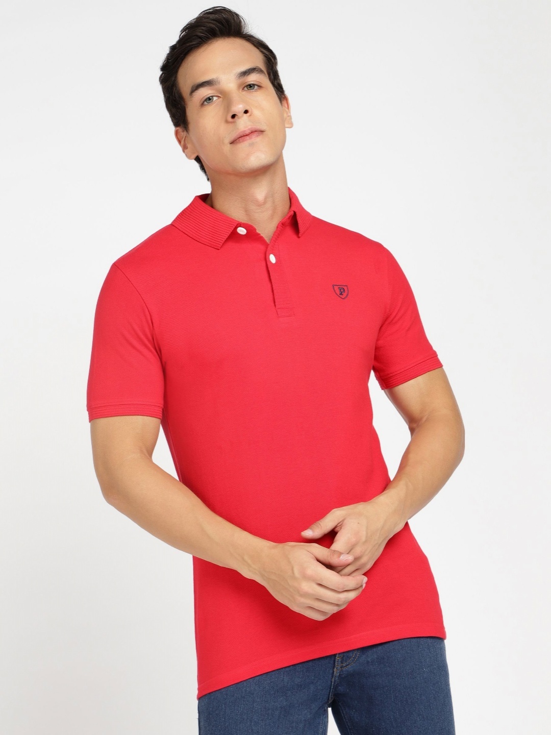 

Provogue Men Polo Collar Applique Slim Fit T-shirt, Red