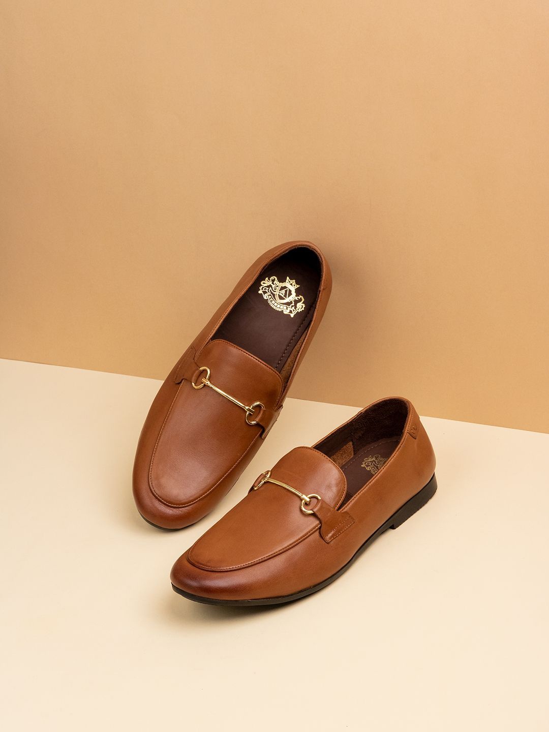 

ATESBER by Inc.5 Men Pointed Toe Brogues, Tan