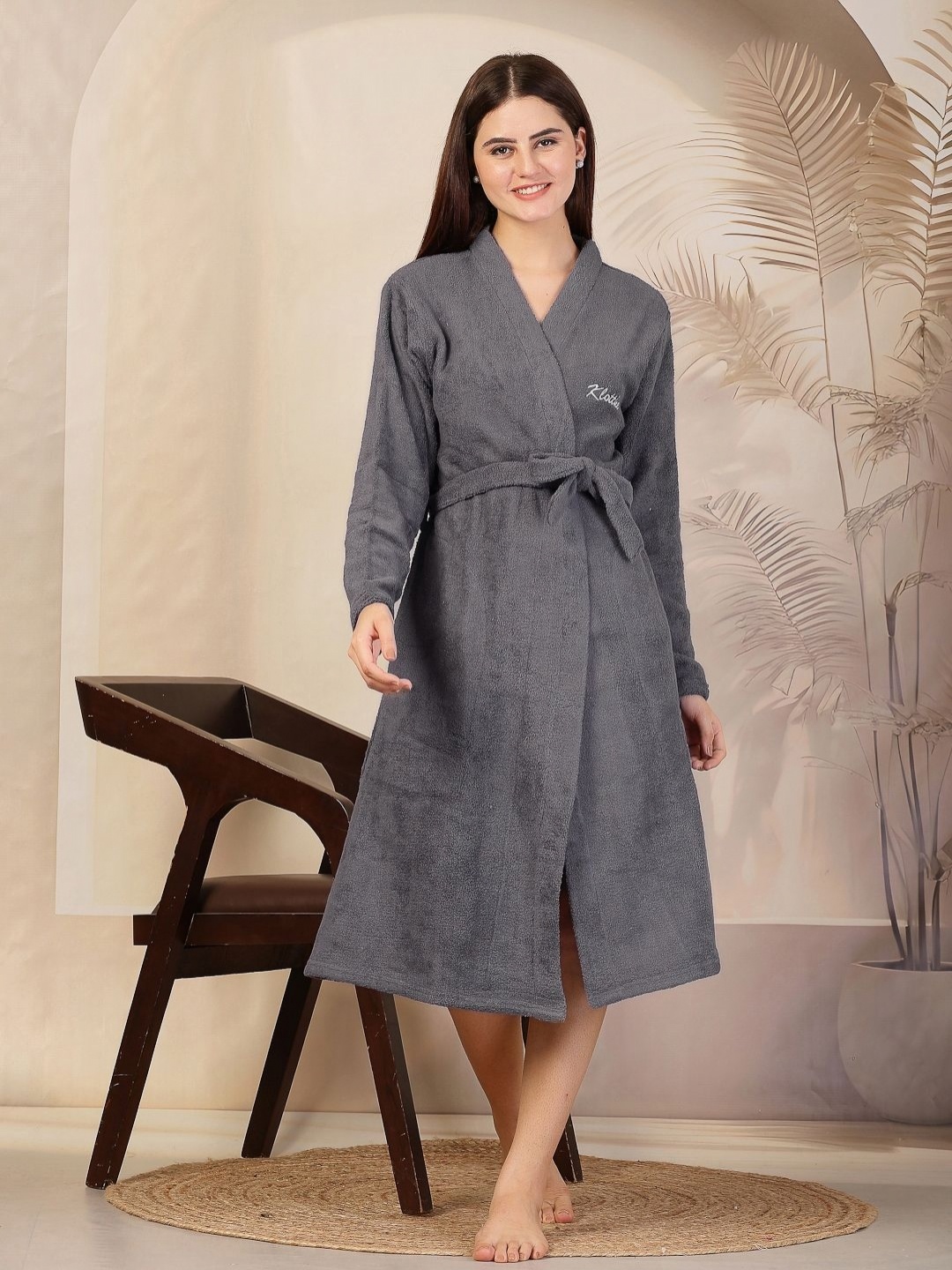 

KLOTTHE Grey Water Absorbent Woollen Bath Robe With Belt