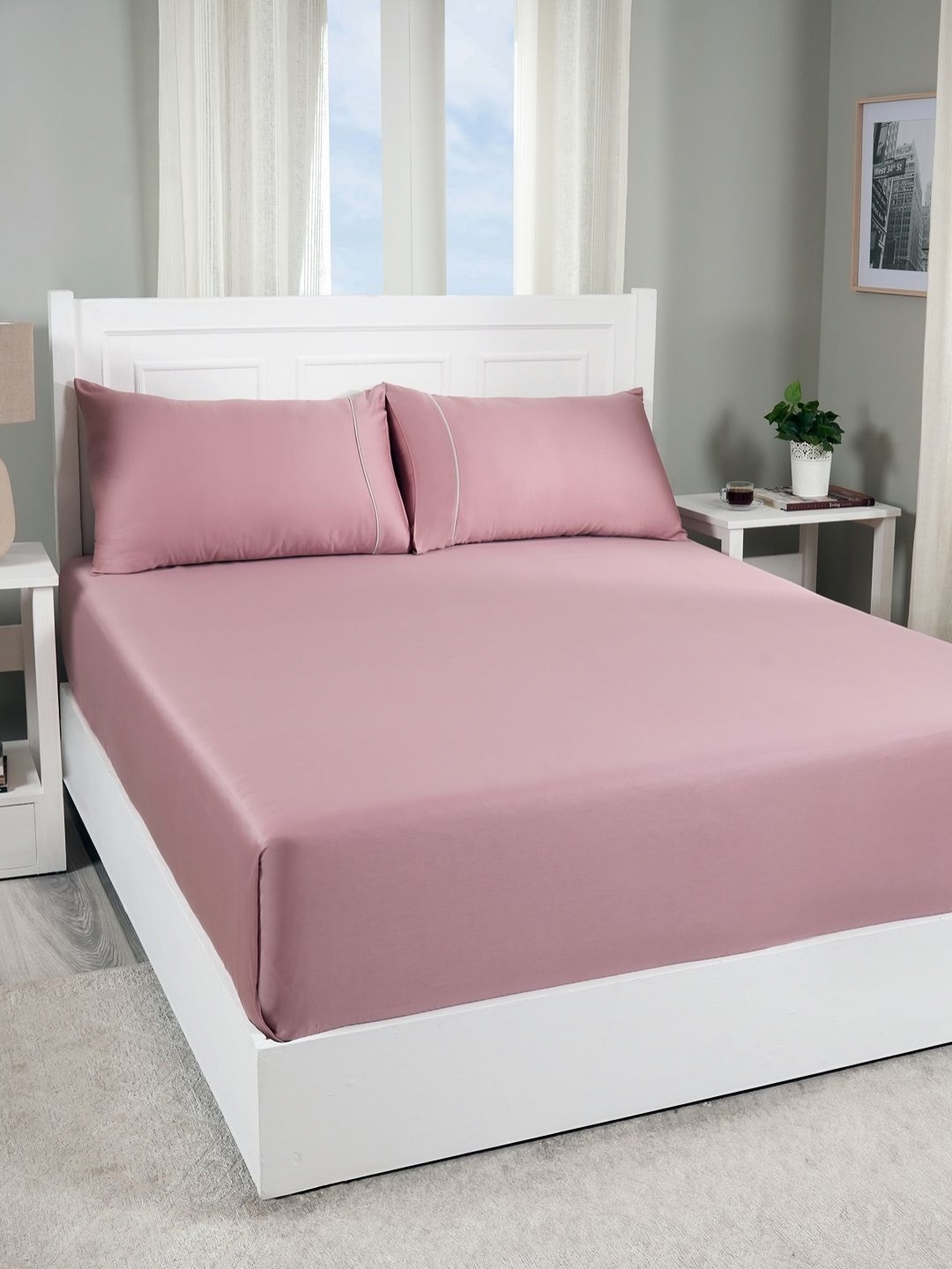 

MASPAR Colorart Viola Misty Rose Cotton 300 TC Double Queen Bedsheet Set 2.28 m x 2.75 m