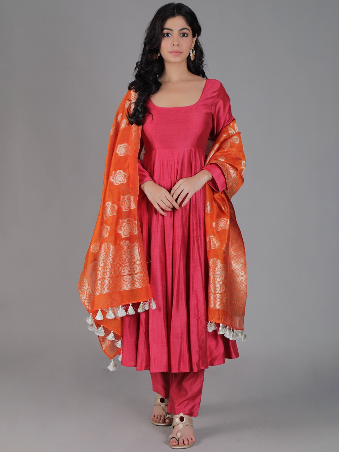 

TJORI Woven Design Dupatta with Zari, Orange