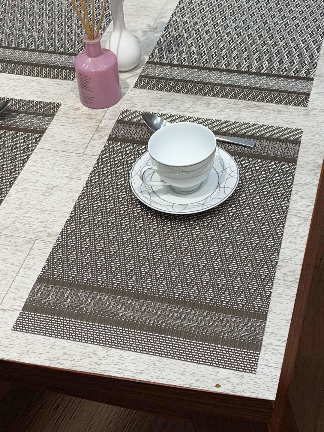 

BIANCA 6-Pcs Grey Woven Design Table Placemats