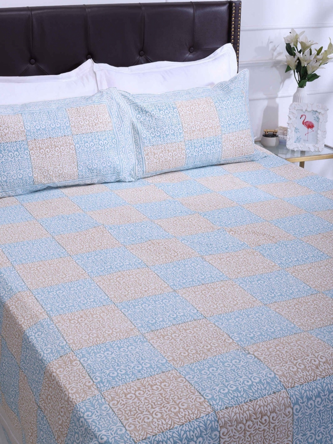 

SHAHENAZ Yellow & Blue Floral 120 TC King Bedsheet with 2 Pillow Covers