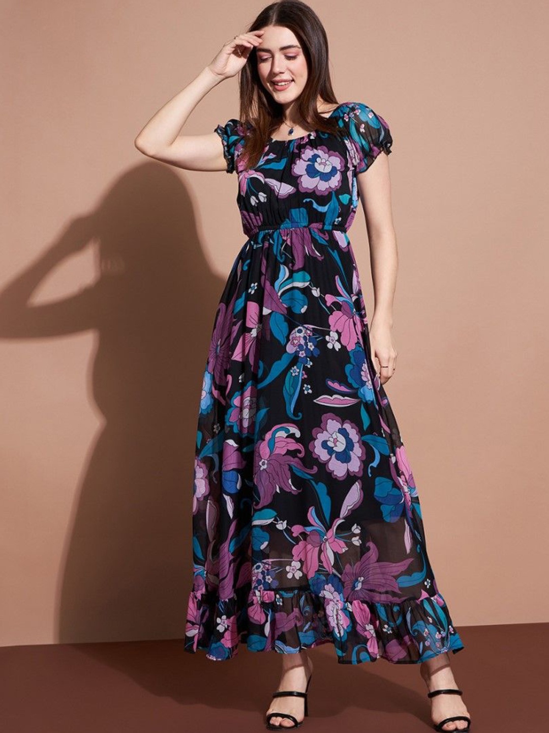 

Raiyani Enterprise Women Printed Puff Sleeve Fit & Flare Maxi Dress, Black